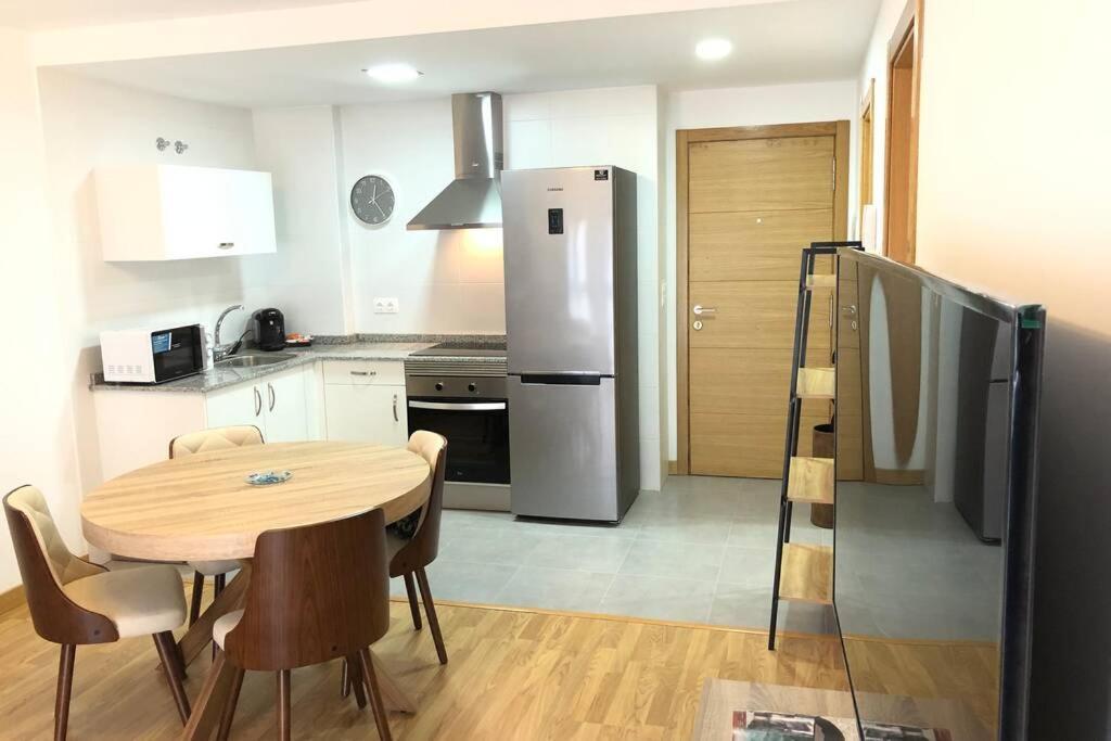 Deluxe Marina Apartment Вивейро Екстериор снимка
