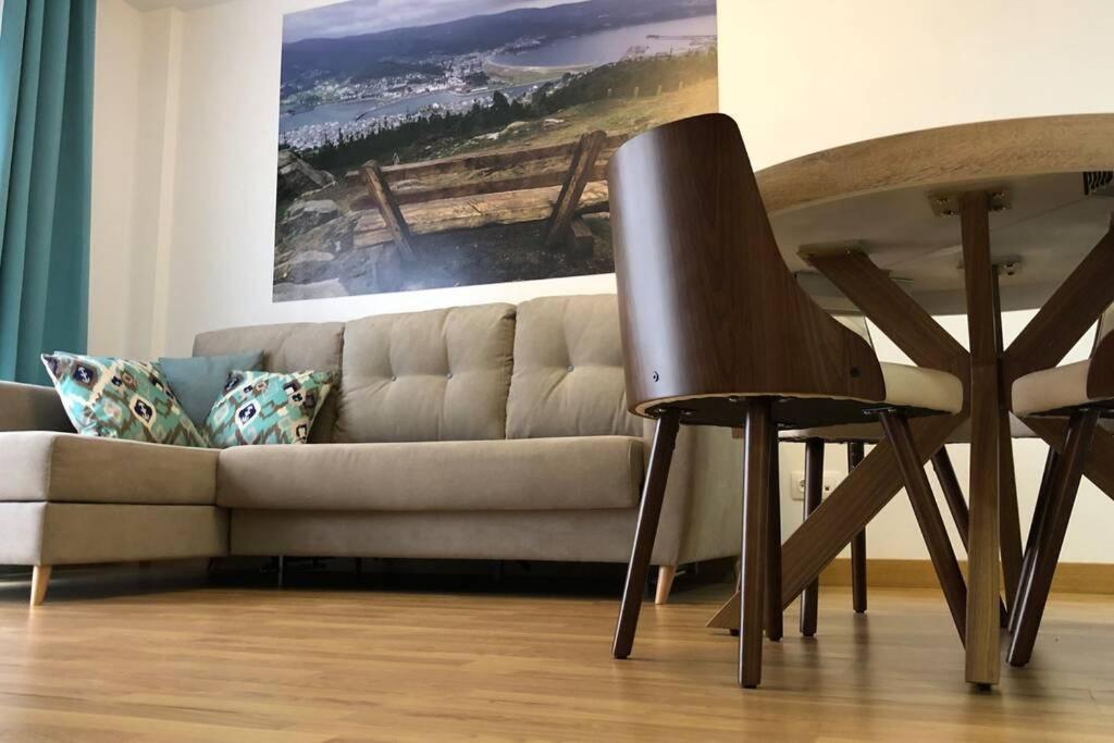 Deluxe Marina Apartment Вивейро Екстериор снимка